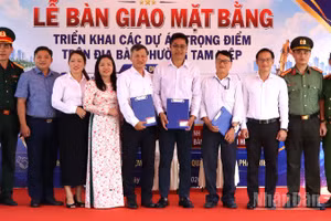 Phường Tam Hiệp và các đơn vị liên quan bàn giao mặt bằng 3 dự án trọng điểm.