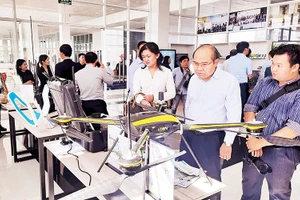 Khu Công nghệ cao Thành phố Hồ Chí Minh trưng bày sản phẩm công nghệ cao.