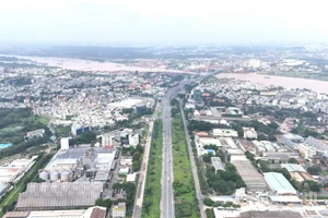 Việc xây cầu Đồng Nai 2 sẽ giảm áp lực cho cầu Đồng Nai hiện hữu đang quá tải. 