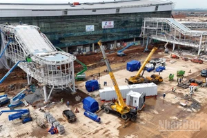 Dự án sân bay Long Thành đang tăng tốc thi công sẵn sàng đón chuyến bay đầu tiên vào ngày 19/12.