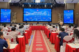 Quang cảnh buổi họp báo.