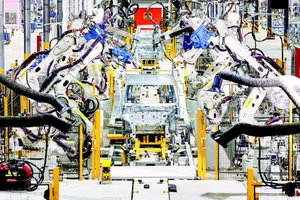 Hơn 18.000 xe ô-tô điện đã được sản xuất tại nhà máy sản xuất ô-tô điện VinFast (Vũng Áng).