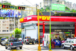 Một trạm xăng tại Caracas, Venezuela. (Ảnh: TÂN HOA XÃ)