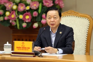 Phó Thủ tướng Trần Hồng Hà, Chủ tịch Ủy ban An ninh hàng không dân dụng quốc gia chủ trì cuộc họp Ủy ban về công tác chuẩn bị tổng kết nhiệm kỳ 5 năm và ra mắt Ủy ban mới sau kiện toàn (Ảnh: VGP/Minh Khôi)