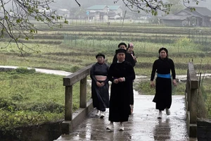 Cầu bê-tông tránh lũ tại thôn Bản Thăng, xã Tùng Vài, huyện Quản Bạ (Hà Giang).