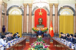 Tổng Bí thư, Chủ tịch nước Tô Lâm tiếp Trưởng đoàn các nước, chuyên gia, học giả và đại diện các tổ chức quốc tế tham dự Diễn đàn Tương lai ASEAN 2026. (Ảnh: TTXVN)