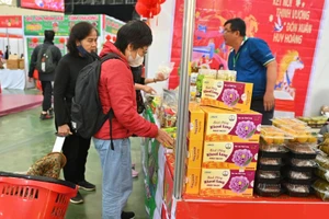 Ngày đầu tiên của Tết Nguyên đán Bính Ngọ 2026 ghi nhận sức mua giảm mạnh so với cao điểm cận Tết.