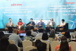 Phiên thảo luận trong khuôn khổ Diễn đàn Hoàn thiện chính sách và nâng cao năng lực doanh nghiệp tham gia thị trường carbon.