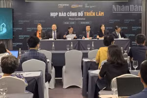 Họp báo trước triển lãm PROPAK Hanoi. (Ảnh: KIM DUNG)