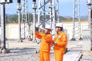 Lợi nhuận của Tập đoàn Điện lực Việt Nam tăng mạnh năm 2025 nhờ thủy điện thuận lợi và kiểm soát chi phí.