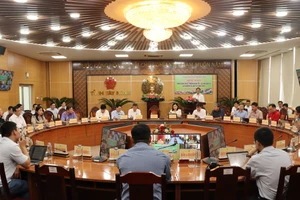 9 tháng qua, GRDP của Tây Ninh tăng 9,52%, cao nhất vùng Đông Nam Bộ và xếp thứ 8 cả nước (Quang cảnh buổi họp báo)