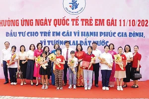 Đại biểu tham dự Hội nghị.