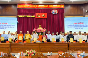 Lễ ký kết bảo vệ môi trường. 