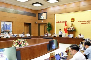 Chủ tịch Quốc hội Trần Thanh Mẫn phát biểu bế mạc Phiên họp thứ 48 của Ủy ban Thường vụ Quốc hội. Ảnh: Doãn Tấn