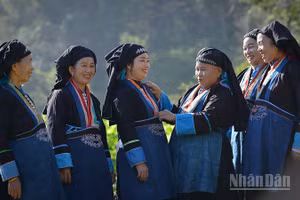 Sắc màu văn hóa các dân tộc Việt Nam. 