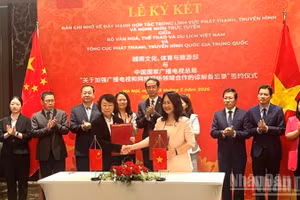 Lễ ký kết bản ghi nhớ về đẩy mạnh hợp tác trong lĩnh vực phát thanh, truyền hình giữa Việt Nam-Trung Quốc. 