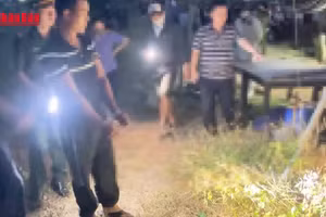 [Video] Bắt giữ đối tượng vận chuyển gần 400kg thuốc nổ tại Quảng Ngãi