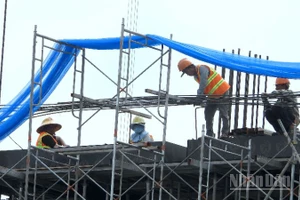 Các công trình trọng điểm tại Cà Mau đang "tăng tốc" để đẩy nhanh giải ngân vốn trong thời còn lại của năm 2025.