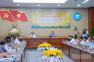 Quang cảnh hội nghị. (Ảnh Hữu Tùng)