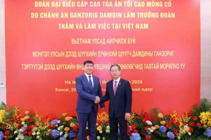 Chánh án Tòa án nhân dân tối cao Việt Nam chúc mừng chuyến thăm của Đoàn đại biểu cấp cao Tòa án tối cao Mông Cổ.