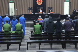 Quang cảnh phiên tòa.