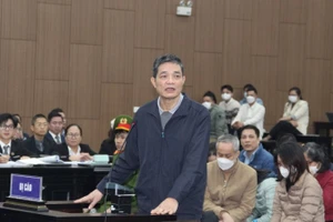 Cựu Cục trưởng Cục An toàn thực phẩm, Bộ Y tế tại phiên tòa sơ thẩm.