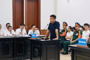 Bị cáo Nguyễn Văn Hậu tại tòa.