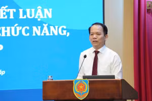 Bộ trưởng Tư pháp Hoàng Thanh Tùng phát biểu tại hội nghị. (Ảnh: BTP)
