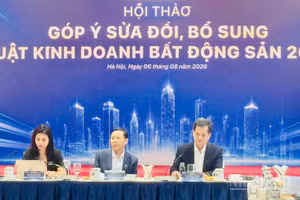 Chủ trì hội thảo. (Ảnh: HNV)