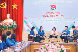 Đoàn Thanh niên Học viện Chính trị quốc gia Hồ Chí Minh tổ chức chương trình thông tin khoa học về Cuộc thi chính luận bảo vệ nền tảng tư tưởng của Đảng năm 2026.