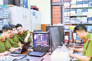 Công an tỉnh Hưng Yên đấu tranh mở rộng và truy bắt nhiều đối tượng trong vụ án sử dụng công nghệ cao để xâm phạm bản quyền tác giả, quyền liên quan.