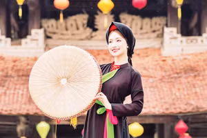 Ca sĩ Hòa Minzy trong MV Bắc Bling, sản phẩm âm nhạc ấn tượng của năm 2025.