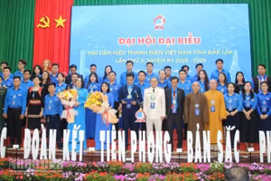 Ban Chấp hành Hội Liên hiệp Thanh niên Việt Nam tỉnh Đắk Lắk khóa X, nhiệm kỳ 2026-2029 ra mắt nhận nhiệm vụ.