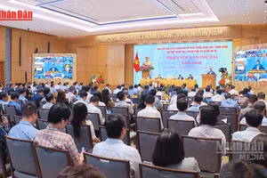 [Video] Thủ tướng: Thành lập Tổ công tác Chính phủ về phát triển công nghệ chiến lược