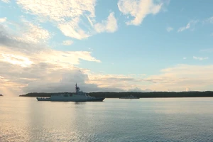 [Video] Tàu 016 - Quang Trung sẵn sàng cho lễ duyệt binh quốc tế