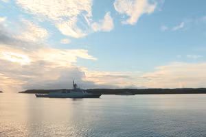 [Video] Tàu 016 - Quang Trung sẵn sàng cho lễ duyệt binh quốc tế