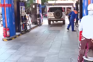 [Video] Sẽ tiếp tục sử dụng Quỹ Bình ổn giá để điều tiết thị trường xăng dầu