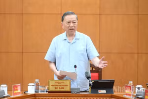 Tổng Bí thư, Chủ tịch nước Tô Lâm chủ trì buổi làm việc của Thường trực Ban Chỉ đạo về phát triển khoa học công nghệ, đổi mới sáng tạo và chuyển đổi số (Thường trực Ban Chỉ đạo) về công tác nghiên cứu khoa học cơ bản ngày 25/5.