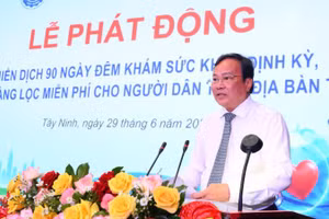 Chủ tịch Ủy ban nhân dân tỉnh Tây Ninh Lê Văn Hẳn phát biểu.