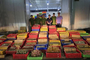 Đường dây sản xuất nước yến giả quy mô lớn bị Công an Đà Nẵng triệt xóa. (Ảnh: Công an cung cấp)