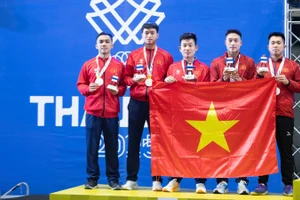 Đội tuyển bóng bàn nam Việt Nam giành Huy chương Bạc SEA Games 33.