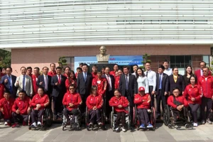 Lễ xuất quân Đoàn thể thao người khuyết tật Việt Nam dự ASEAN Para Games 13.