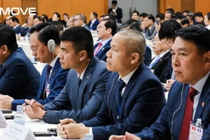 Xe điện MOVE Việt Nam vinh dự thuộc 10 doanh nghiệp Việt tiêu biểu tham dự Hội nghị Liên chính phủ Việt - Lào lần thứ 48.