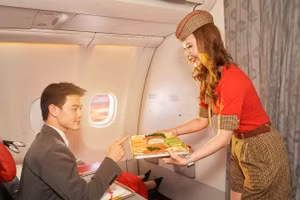 Tiếp viên hàng không Vietjet.