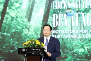 Thứ trưởng Bộ Tài chính Nguyễn Đức Tâm phát biểu tại sự kiện