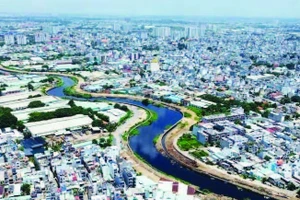 Kênh Tham Lương-Bến Cát đang được triển khai thi công khẩn trương.