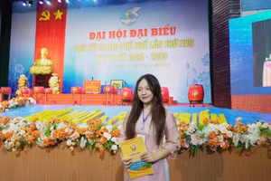 Giải Gương mặt trẻ Việt Nam tiêu biểu năm 2025, do Trung ương Đoàn tổ chức quy tụ nhiều thanh niên đạt thành tích cao. (Trong ảnh: Võ Trần Minh Thư - Sáng lập fanpage “Lưu Niên Sử Ký” cùng nhiều dự án số hóa dữ liệu lịch sử).