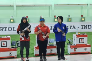 Nguyễn Thùy Trang (giữa) đặt mục tiêu giành huy chương tại kỳ ASIAD sắp tới.