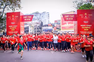 Chạy bộ không chỉ mang đến lợi ích về sức khỏe, mà còn góp phần thúc đẩy du lịch và kinh tế thể thao.