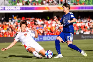 Bóng đá nữ Việt Nam cần chú trọng hơn vào công tác đào tạo trẻ và phát triển phong trào ở các địa phương.